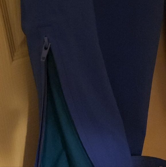 LLBEAN Women's Gore-tex pants - Picture 4 of 7